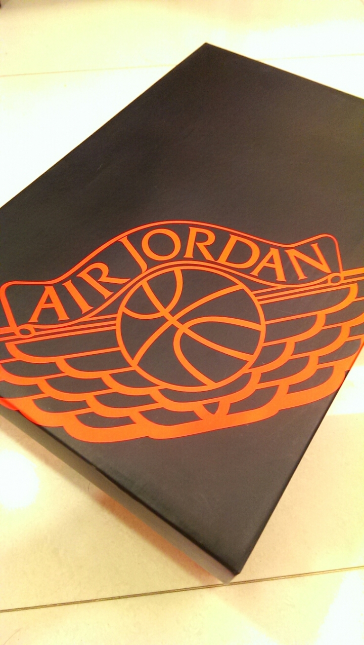 [開箱]JORDAN 1 MID NOUVEAU  金屬灰
