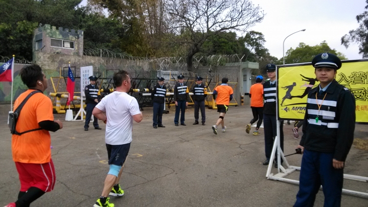 2015 跟飛機賽跑之感謝文