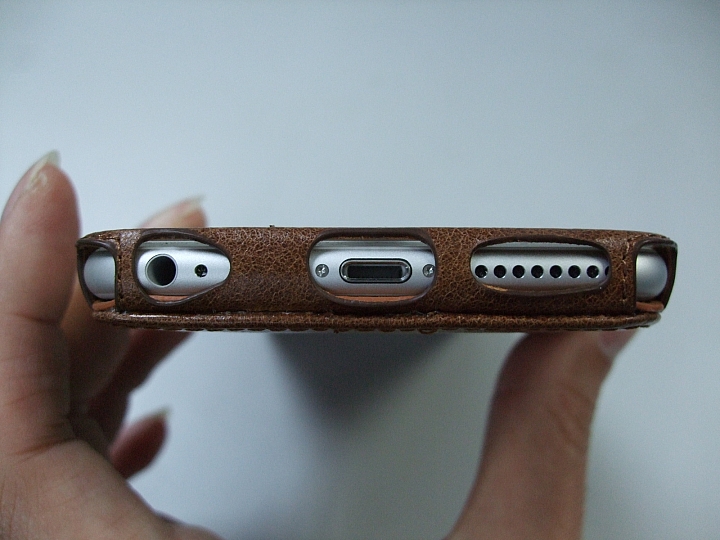 我的iPhone6 Plus皮質保護套+悠遊卡