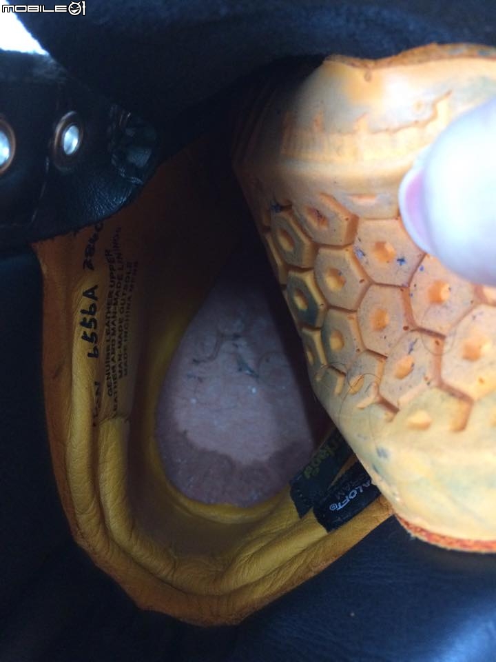 [抱怨] TIMBERLAND的靴品質好像沒想像中的好....