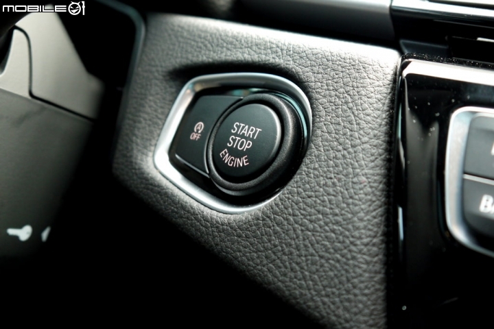 【開箱】BMW 2 Series Active Tourer 218d