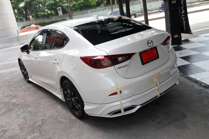 分享泰國all new mazda3的包