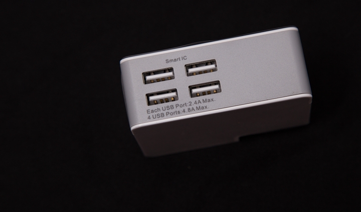 anidees 2 & 4 port USB 小巧好攜極速充電器，外出使用沒煩惱