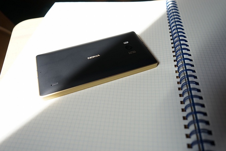 Nokia Lumia 930 Black Gold 黑金開箱