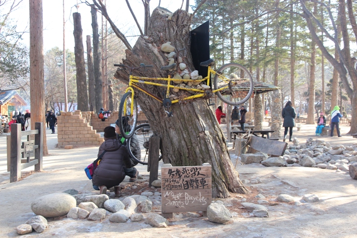 玩 瘋 韓 國 賞 雪 五 日 遊 ( 第 一、二 日 )