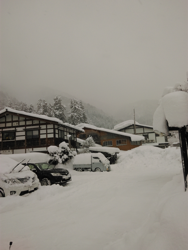 大雪下的白川鄉合掌村(2015-2-14日)
