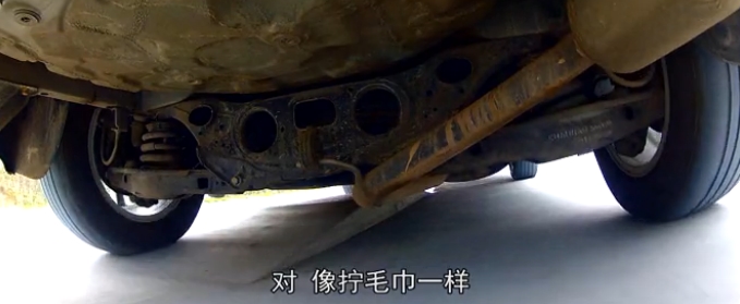 看10萬RMB的中國車玩「魚鉤測試」