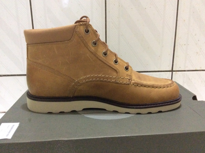 [開箱]Timberland HOMMES 6765A 開箱