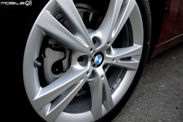 【開箱】BMW 2 Series Active Tourer 218d