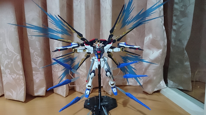 [原創]分享我的 MG攻擊自由鋼彈 全爆擊模式 FULL BURST
