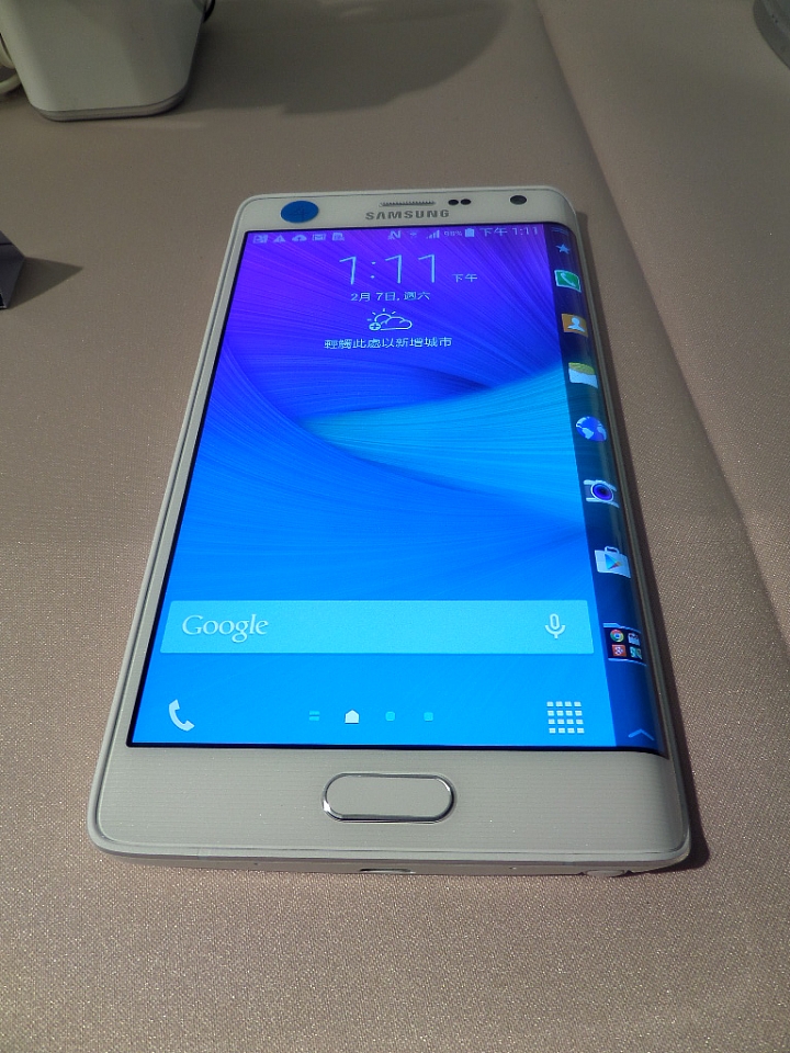 (體驗活動心得)  世界先曲、側動眼界、看得更多、玩得更爽 - Samsung GALAXY Note Edge 創世紀 - 領航先曲體驗會
