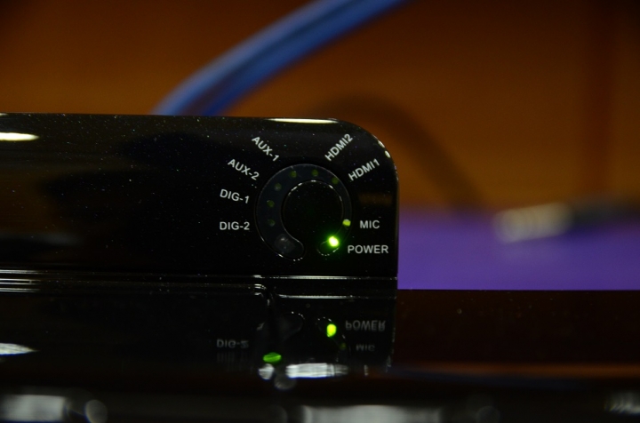 新品牌soundbar開箱