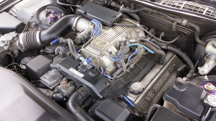 首次分享，1991年LEXUS LS400老車，請大家鞭小力點內！