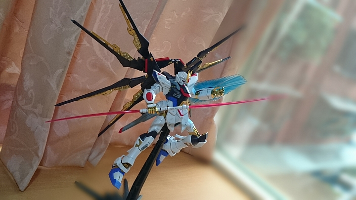 [原創]分享我的 MG攻擊自由鋼彈 全爆擊模式 FULL BURST