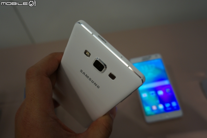 【體驗活動】全面曲動．側轉未來 Samsung GALAXY Note Edge 創世紀。領航先曲體驗會