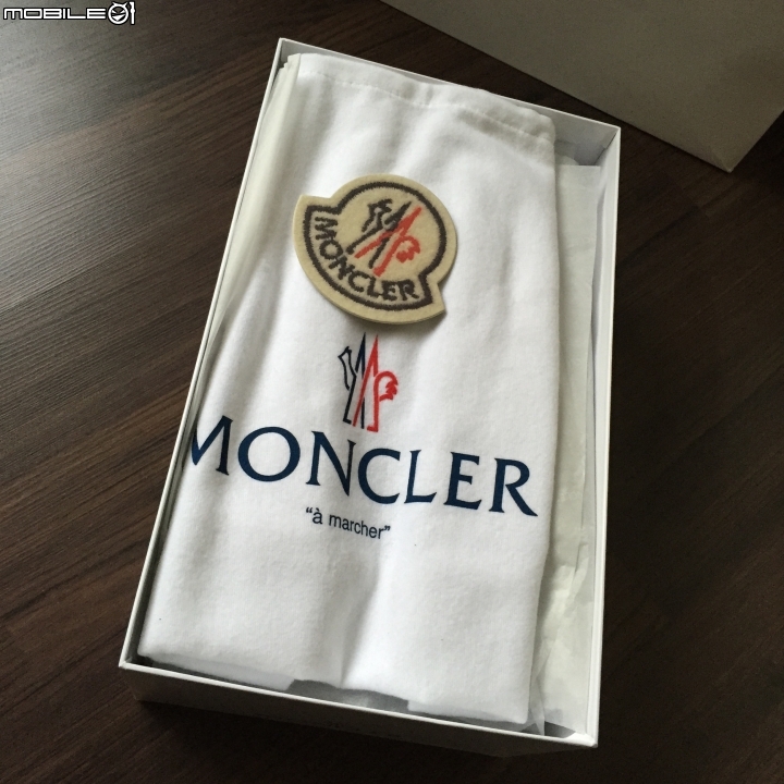 [簡易開箱] Moncler camo tattoo