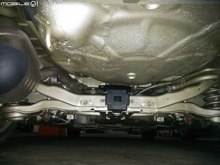 MAZDA5 底盤阻泥防鏽施工