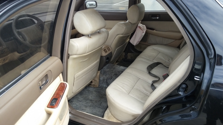 首次分享，1991年LEXUS LS400老車，請大家鞭小力點內！