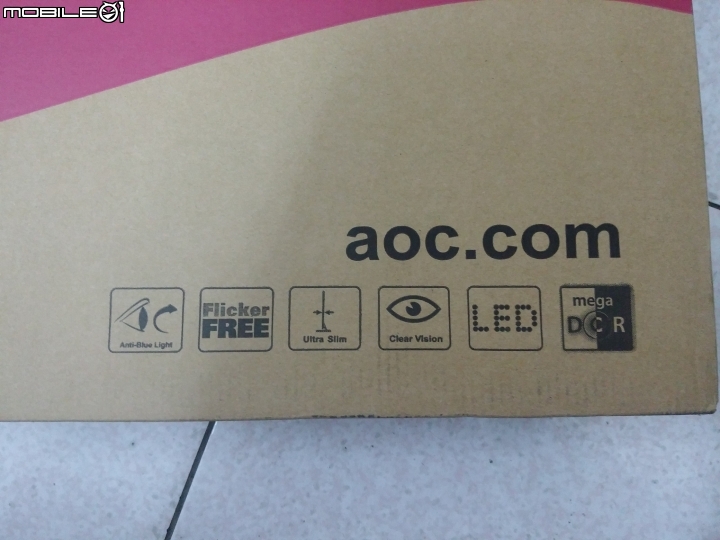 [簡單開箱]AOC E2476VW6 24吋LED螢幕