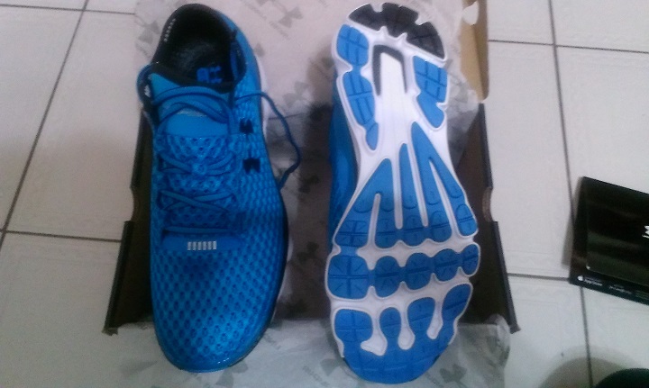 [開箱] Under Armour 新Speedform 跑鞋Gemini
