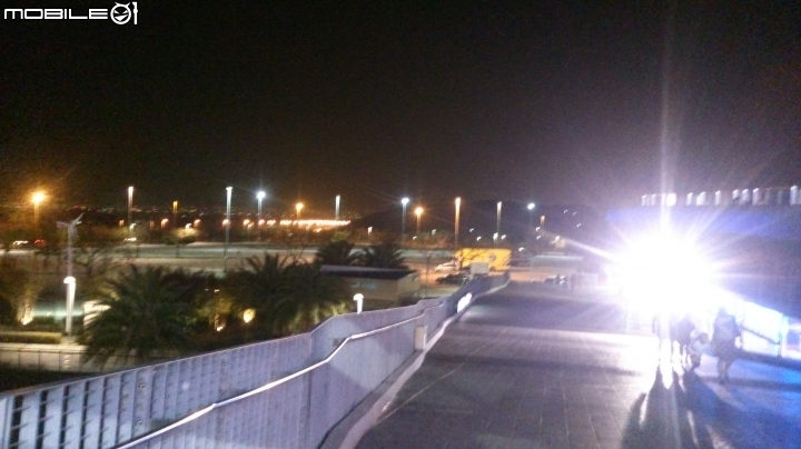 除夕夜市不塞車的清水服務區