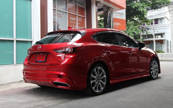分享泰國all new mazda3的包