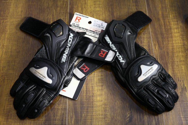 『開箱』KOMINE GK-149 Titanium Racing Gloves-ALEX簡單開箱