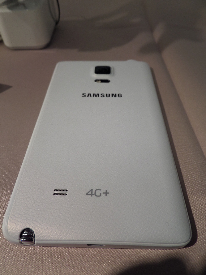 (體驗活動心得)  世界先曲、側動眼界、看得更多、玩得更爽 - Samsung GALAXY Note Edge 創世紀 - 領航先曲體驗會