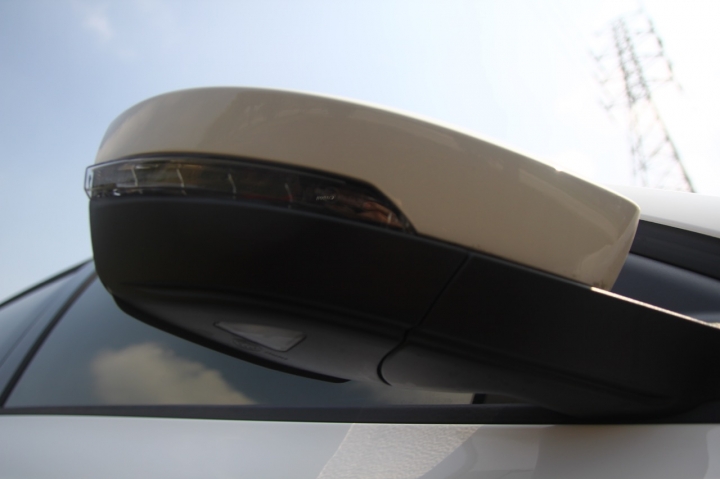 家庭好房車2015年式Octavia 1.6 TDI 開箱