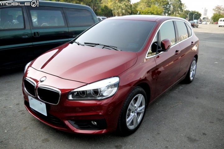 【開箱】BMW 2 Series Active Tourer 218d