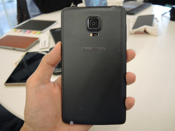 《彎出你的新世界》！2015/2/7 Samsung Galaxy Note Edge 網友體驗會