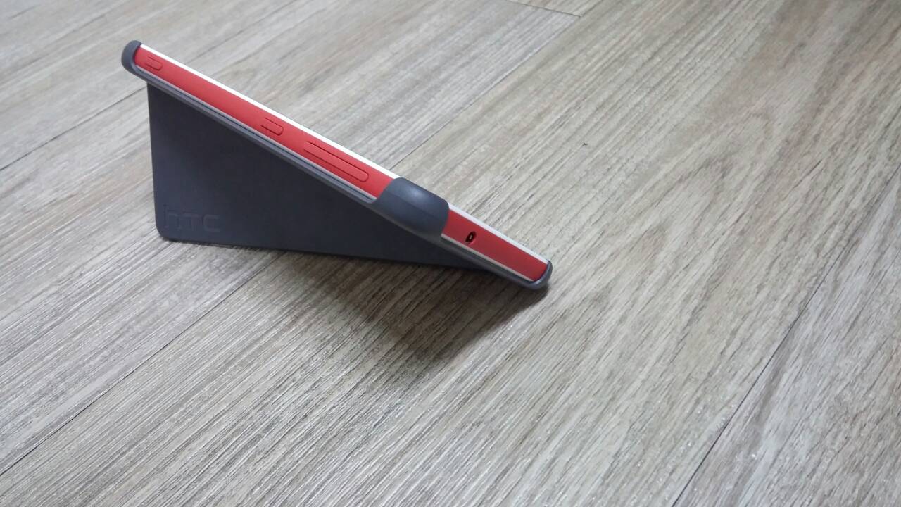[微開箱] hTC Desire EYE 白紅 給還在考慮的朋友參考