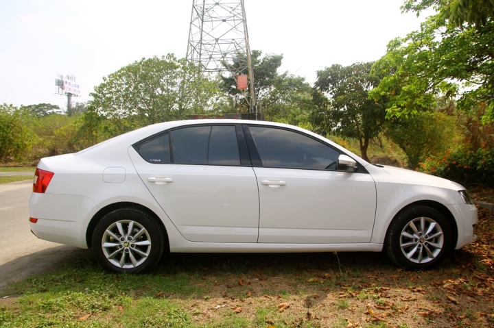 家庭好房車2015年式Octavia 1.6 TDI 開箱
