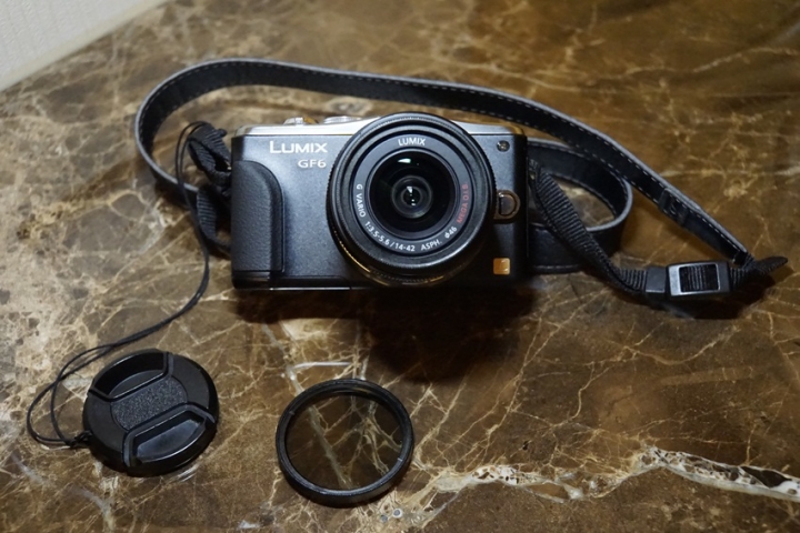 [分享] 遲來的開箱文，Panasonic GF6