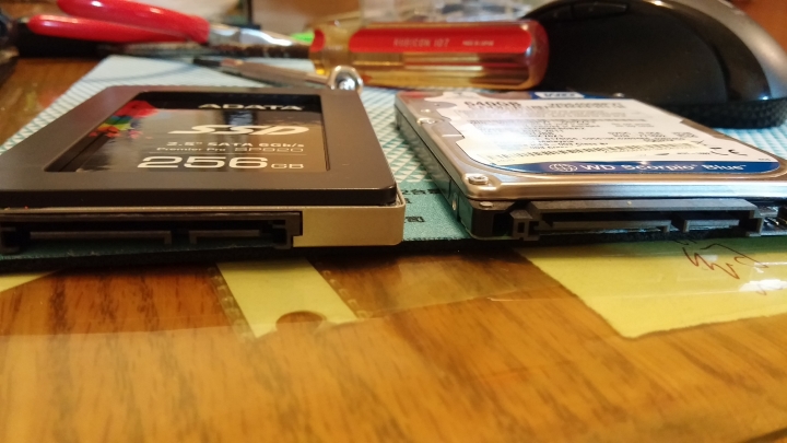 Acer 4752G 升級SSD (圖多慎入)