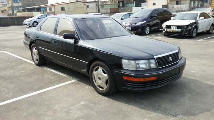 首次分享，1991年LEXUS LS400老車，請大家鞭小力點內！