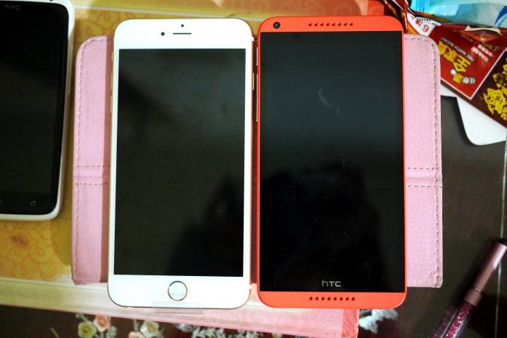 【簡單開箱】媽媽學會LINE，提前買的生日禮物-HTC desire 816G