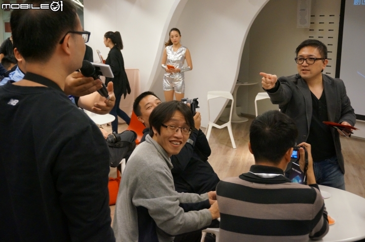 【體驗活動】全面曲動．側轉未來 Samsung GALAXY Note Edge 創世紀。領航先曲體驗會