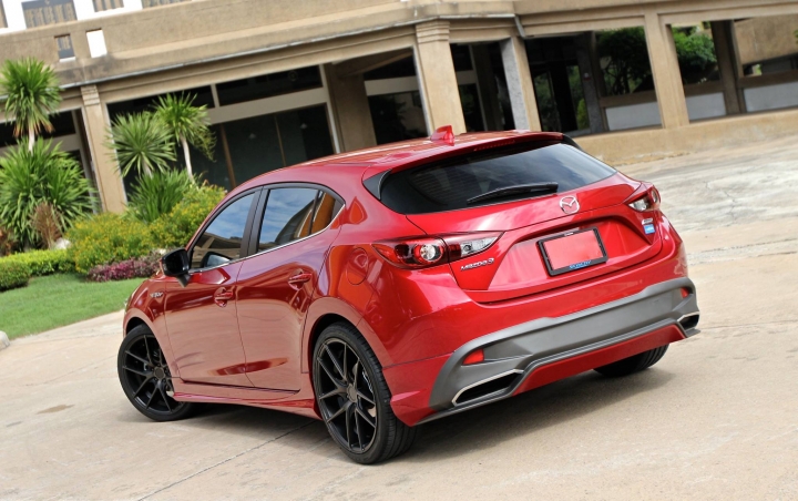 分享泰國all new mazda3的包