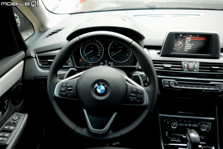 【開箱】BMW 2 Series Active Tourer 218d