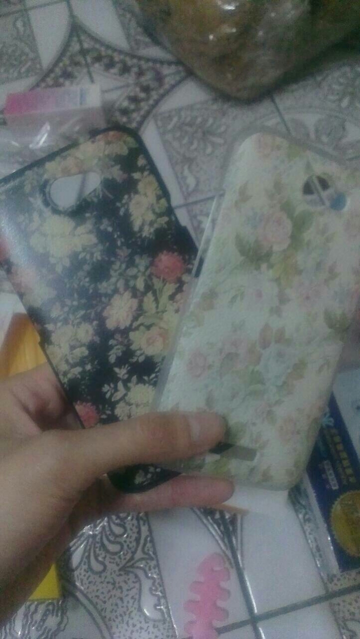 One x+相機異常(朦朧？)