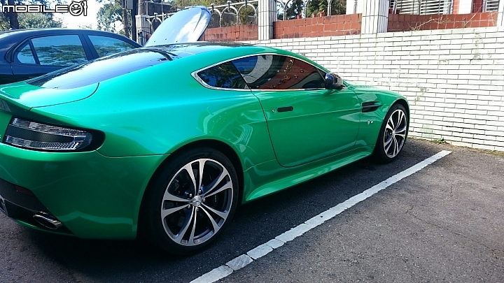 V12 Vantage S 綠色閃電現身