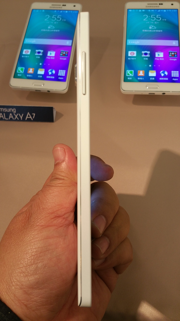 (體驗活動心得)  世界先曲、側動眼界、看得更多、玩得更爽 - Samsung GALAXY Note Edge 創世紀 - 領航先曲體驗會