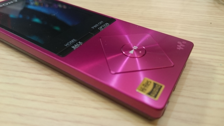 紅的喜氣~ Sony NW-A16 玫瑰粉 開箱