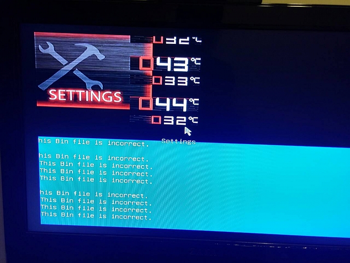 MSI B85  g43 gaming 接外顯無法正常進入BIOS