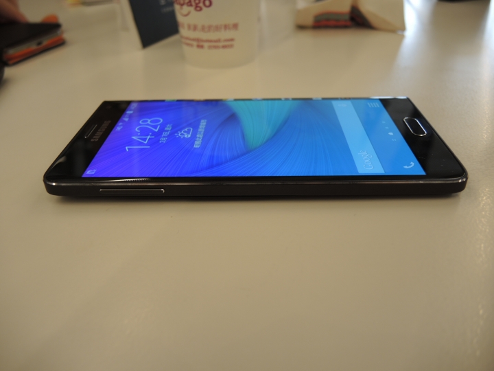 《彎出你的新世界》！2015/2/7 Samsung Galaxy Note Edge 網友體驗會
