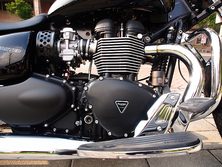 [男人的浪漫]凱旋Triumph Speedmaster