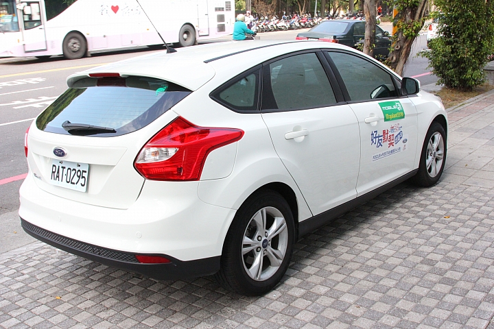 好友默契出遊去 - Ford focus 2.0 (圖多附上福利社)