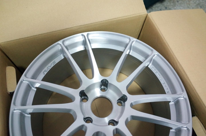 [開箱~] RAYS 57MOTORSPORT G07EX 手刷銀色
