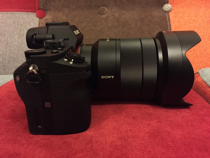 Sony A7II 非專業開箱初體驗-我的第一台全幅相機 (附FE 24-70z開箱)